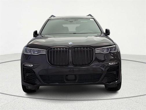 2020 BMW X7 M50i