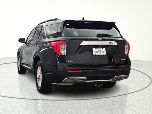 Agate Black Metallic 2023 Ford Explorer XLT