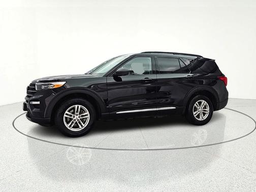 Agate Black Metallic 2023 Ford Explorer XLT