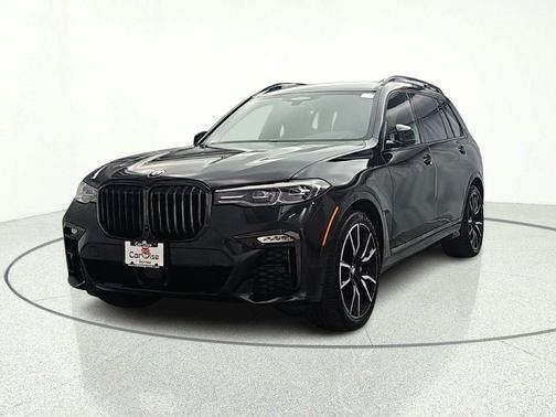 Black Sapphire Metallic 2021 BMW X7 xDrive40i