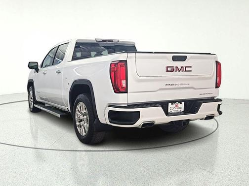 White Frost Tricoat 2019 GMC Sierra 1500 Denali