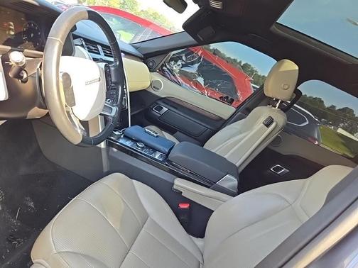 2020 Land Rover Discovery HSE