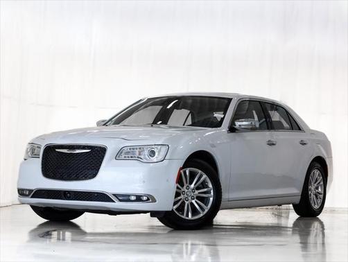 2016 Chrysler 300 S