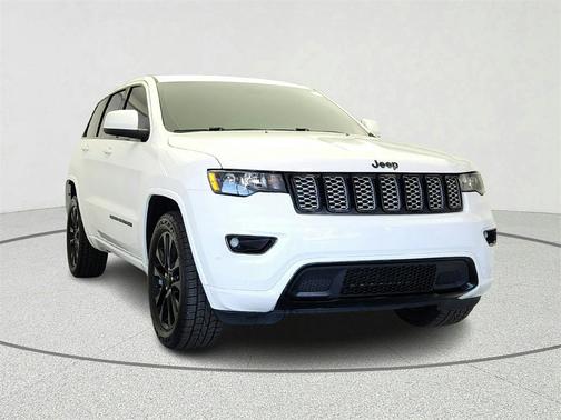 2017 Jeep Grand Cherokee Altitude
