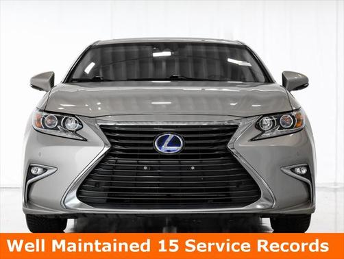 2016 Lexus ES 300h Base