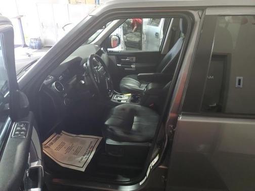 2016 Land Rover LR4 Base