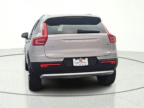 Silver 2024 Volvo XC40 B5 Plus Bright Theme