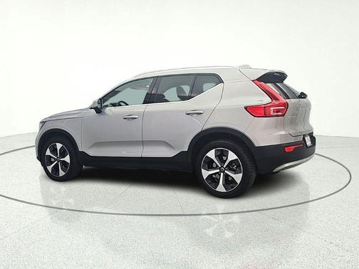 Silver 2024 Volvo XC40 B5 Plus Bright Theme