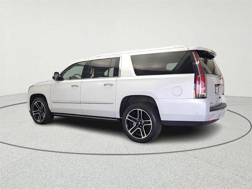 2017 Cadillac Escalade ESV Platinum