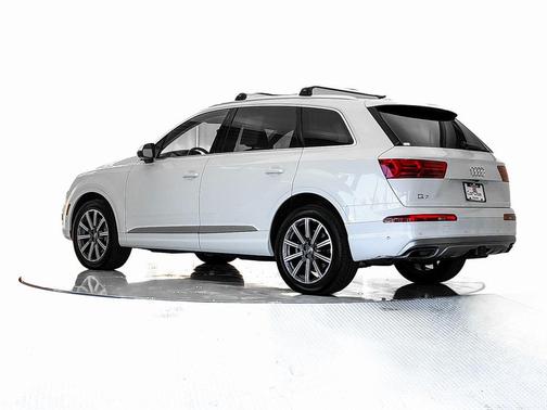 2019 Audi Q7 55 Prestige