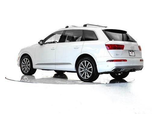 2019 Audi Q7 55 Prestige