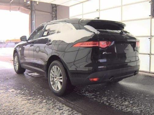 2018 Jaguar F-PACE 25t Prestige