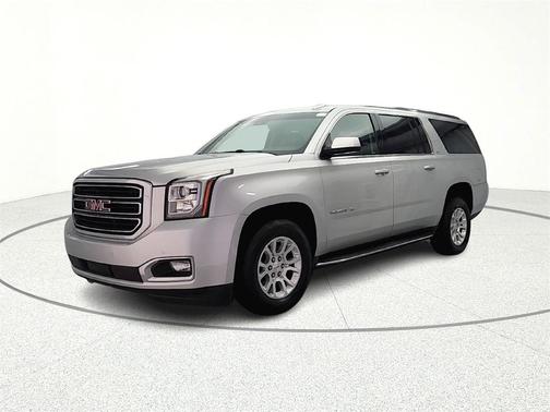 2017 GMC Yukon XL SLT
