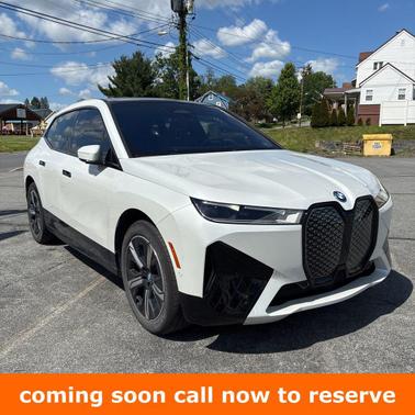 Mineral White Metallic 2023 BMW iX xDrive50