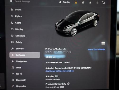 2019 Tesla Model 3 Standard Range Plus