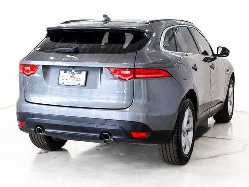 2019 Jaguar F-PACE 25t Premium