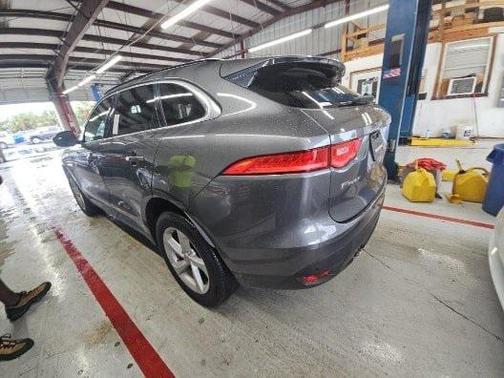 2019 Jaguar F-PACE 25t Premium