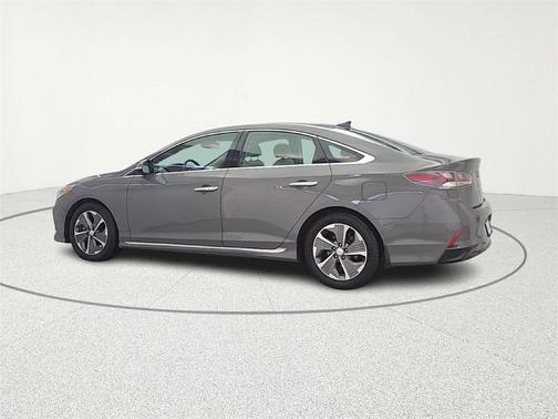 2019 Hyundai SONATA Hybrid Limited