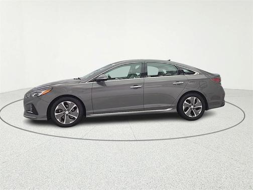 2019 Hyundai SONATA Hybrid Limited