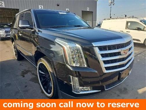 2018 Cadillac Escalade Luxury