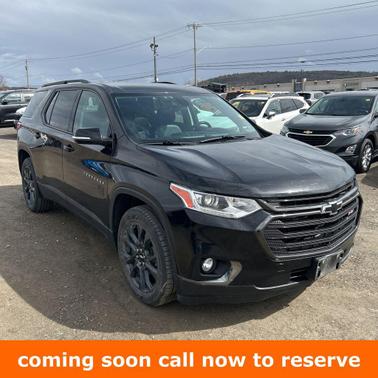 Mosaic Black Metallic 2019 Chevrolet Traverse RS