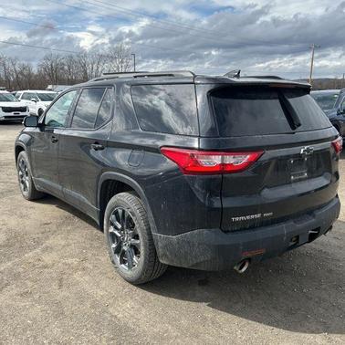 Mosaic Black Metallic 2019 Chevrolet Traverse RS
