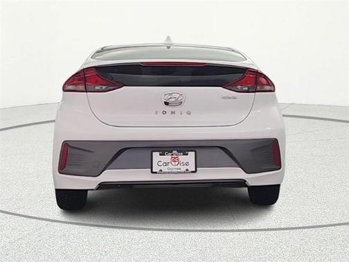 2020 Hyundai IONIQ Hybrid SE