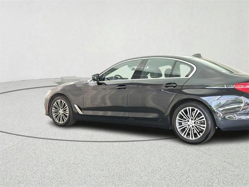 2019 BMW 530 xDrive