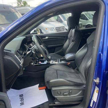 Ultra Blue Metallic 2022 Audi SQ5 3.0T Premium