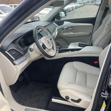 Magic Blue Metallic 2016 Volvo XC90 T5 Momentum