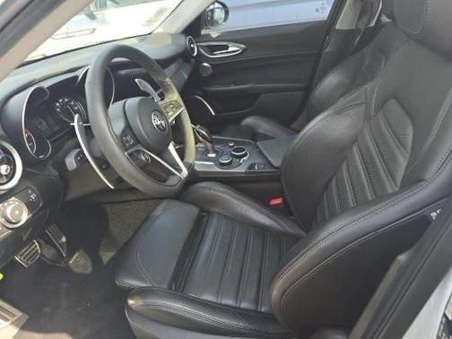 2018 Alfa Romeo Giulia Ti Sport