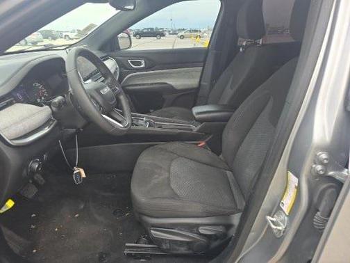 2023 Jeep Compass Sport