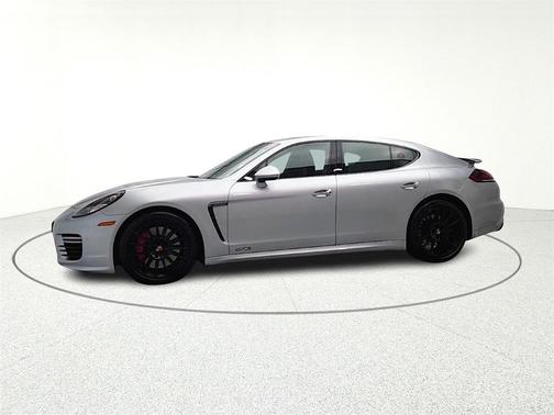 2015 Porsche Panamera GTS