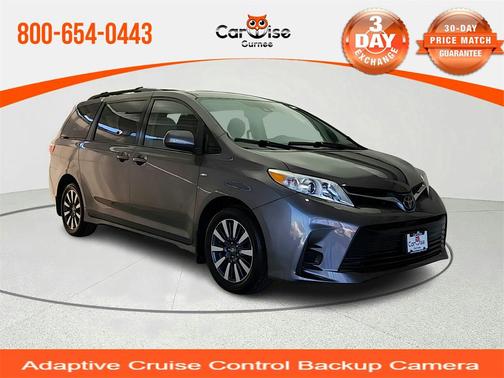 2018 Toyota Sienna LE