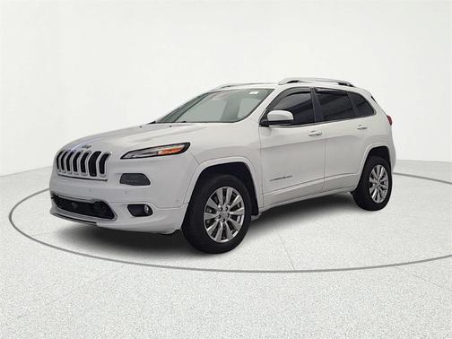 2016 Jeep Cherokee Overland
