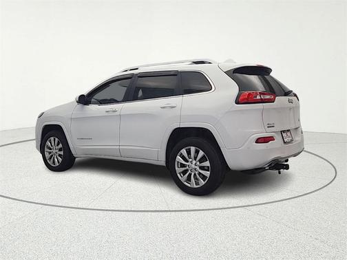 2016 Jeep Cherokee Overland