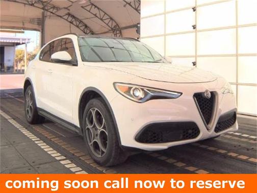 2018 Alfa Romeo Stelvio Sport