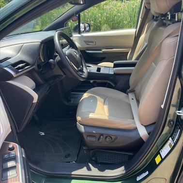 2021 Toyota Sienna XLE 8 Passenger