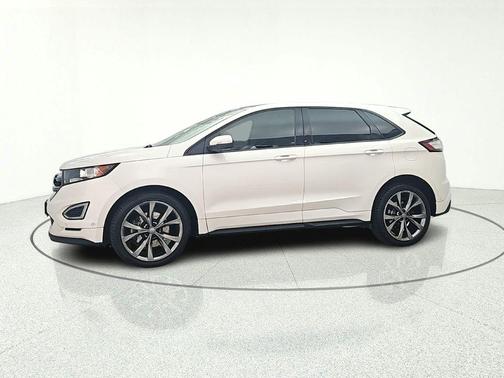 White Platinum Metallic Tri-Coat 2017 Ford Edge Sport