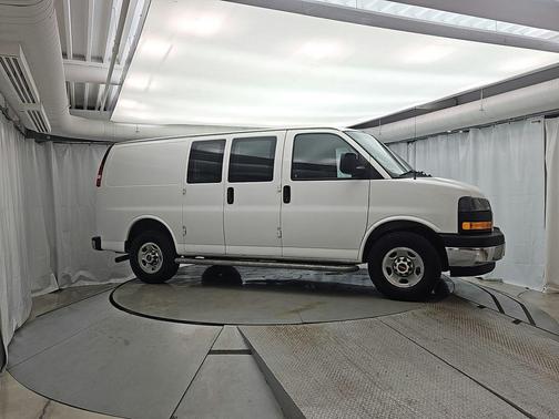2020 GMC Savana 2500 Work Van
