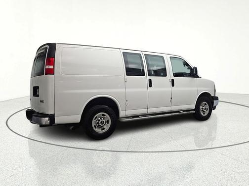 2020 GMC Savana 2500 Work Van