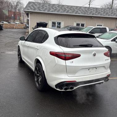 2018 Alfa Romeo Stelvio Quadrifoglio
