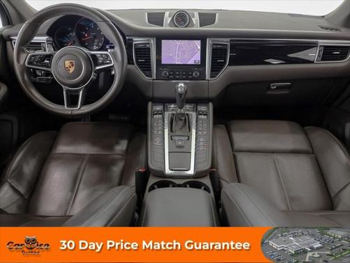 2017 Porsche Macan Base
