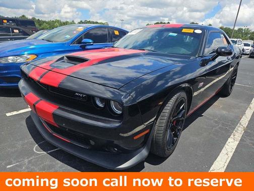 2016 Dodge Challenger SRT 392