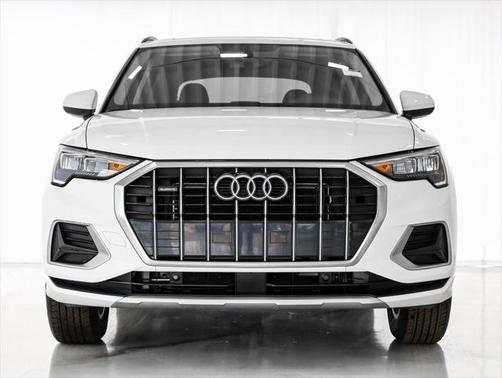 2021 Audi Q3 40 Premium