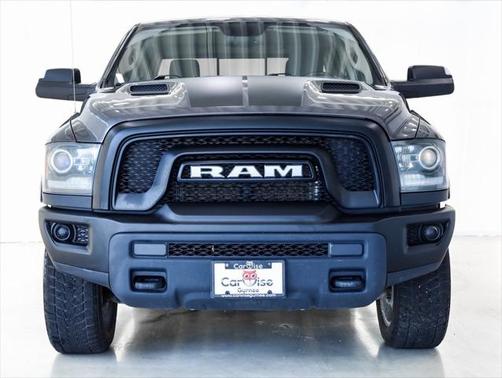 2019 RAM 1500 SLT