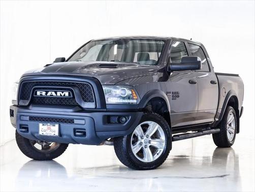 2019 RAM 1500 SLT