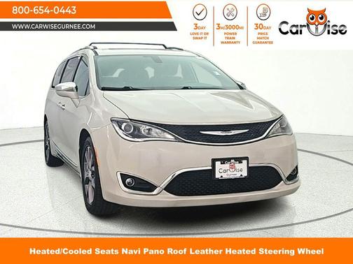 Luxury White Pearlcoat 2020 Chrysler Pacifica Limited