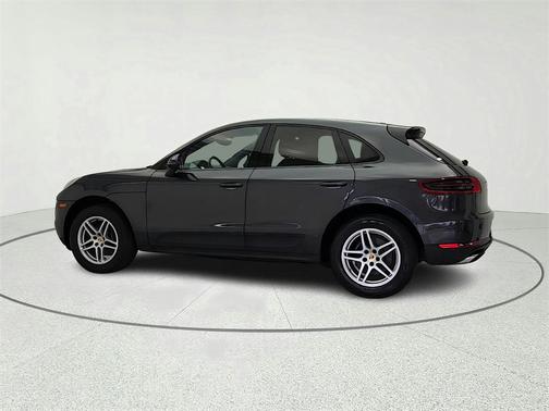 2018 Porsche Macan Base