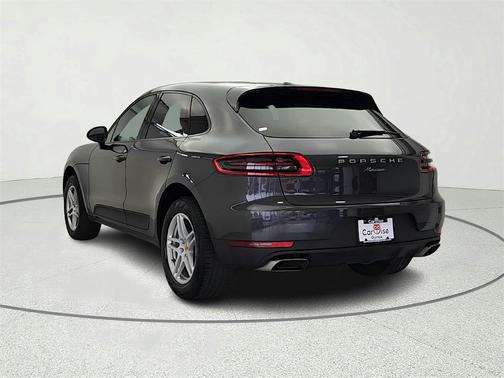 2018 Porsche Macan Base